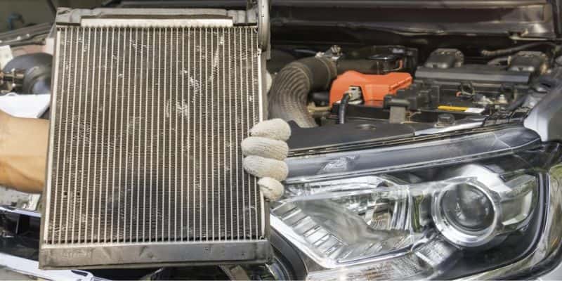 how to find a coolant leak